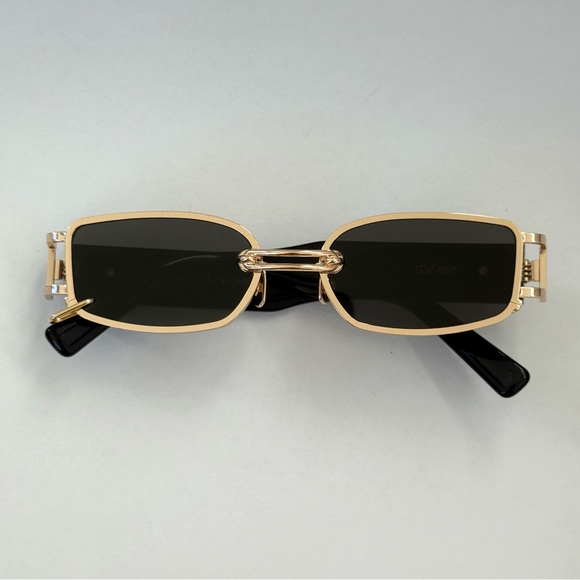 Gentle Monster AUTHENTIC! Gw 002 03 Gentle Wu Gold Frame Sunglasses. - Picture 9 of 16